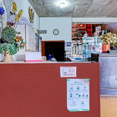Spot On 90656 Wisma Harapan Бандунг Екстериор снимка